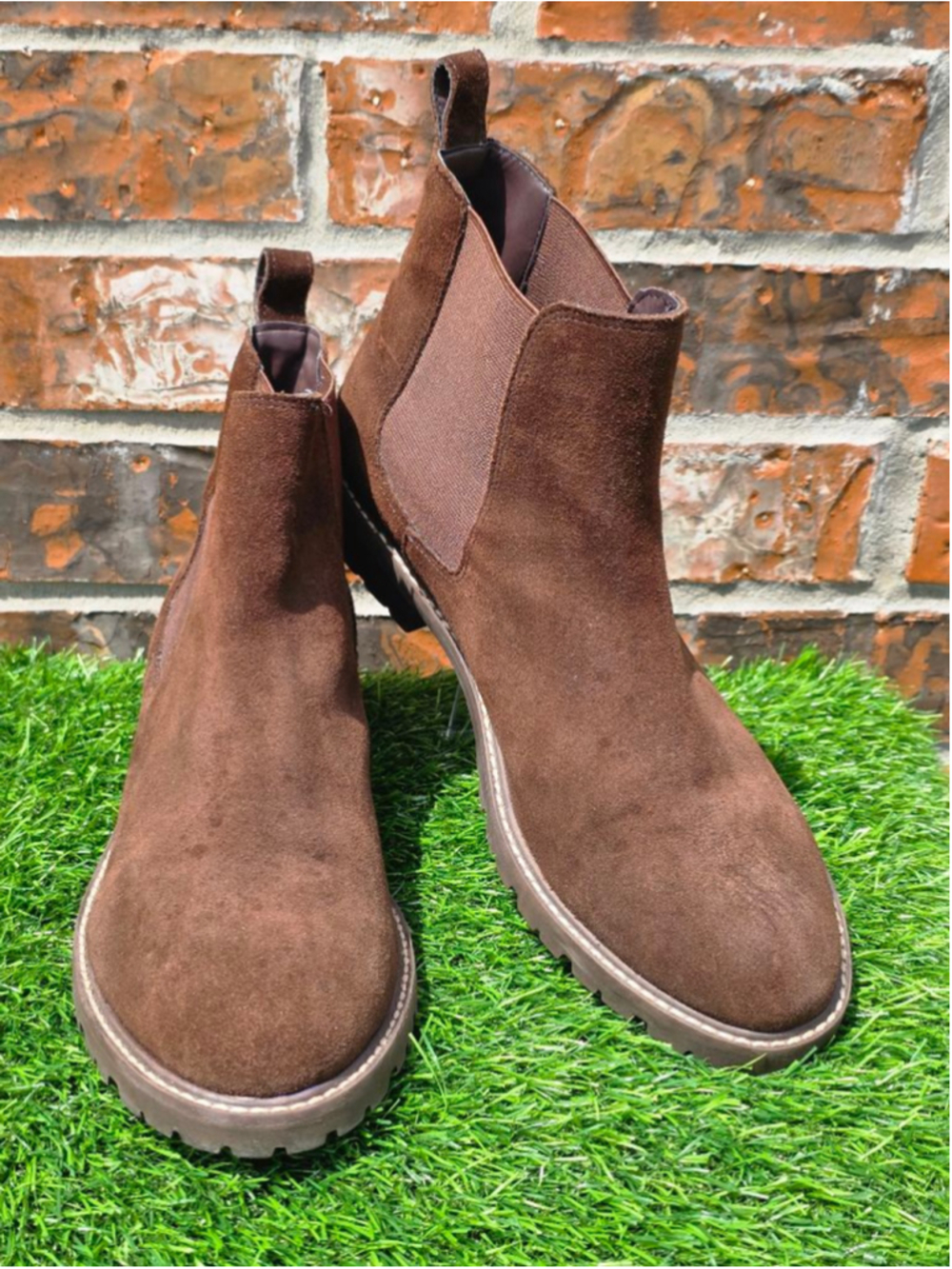 Steve Madden Brown Suede Chelsea Boots Women’s Size 11 - Picture 1 of 6